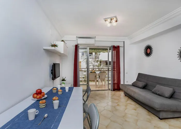 Dms1 By Interhome *