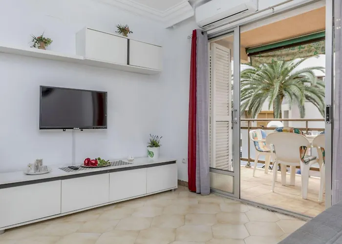 Dms1 By Interhome