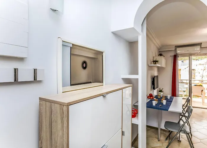 Dms1 By Interhome * לה פינדה