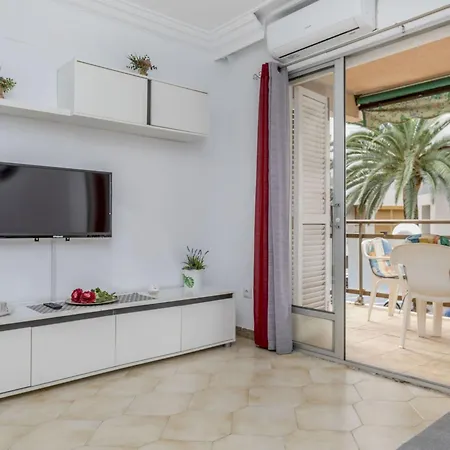 Dms1 By Interhome