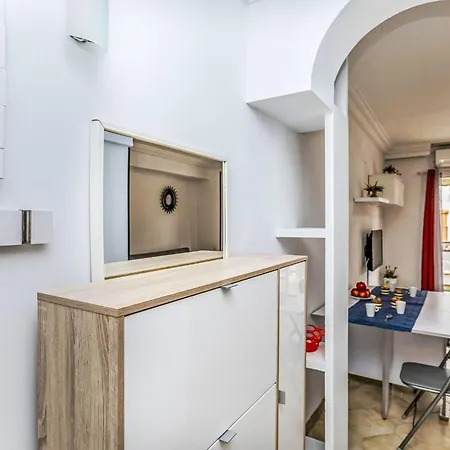 Dms1 By Interhome * לה פינדה
